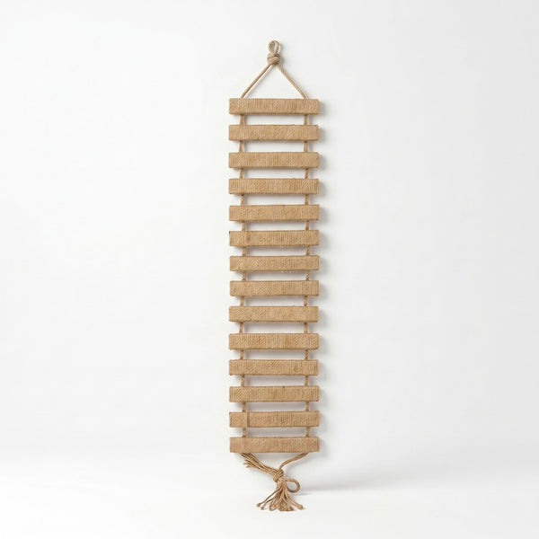 Échelle murale en bois de 1m pour chat, module pin massif de la marque HammiePets, fixation murale robuste et élégante.